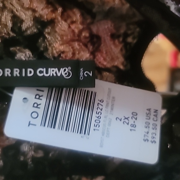 Torrid Lace Front Cutout Bodysuit Floral Pattern - Picture 9 of 11